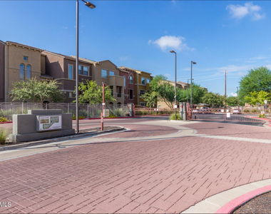 900 S 94th Street - Photo Thumbnail 31