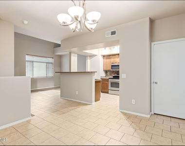 900 S 94th Street - Photo Thumbnail 6