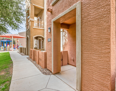 900 S 94th Street - Photo Thumbnail 1