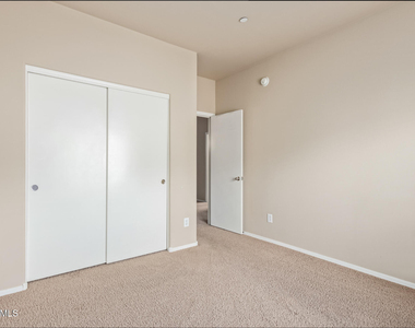 900 S 94th Street - Photo Thumbnail 20