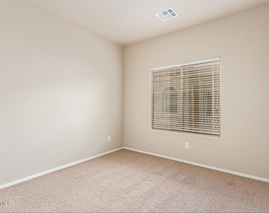 900 S 94th Street - Photo Thumbnail 19