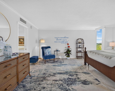5540 N Ocean Drive - Photo Thumbnail 30