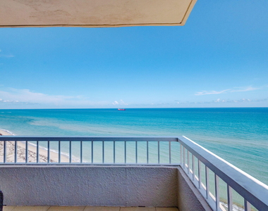 5540 N Ocean Drive - Photo Thumbnail 5