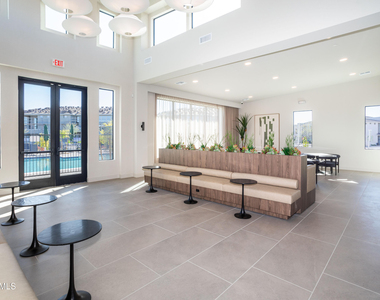 2121 W Sonoran Desert Drive - Photo Thumbnail 28
