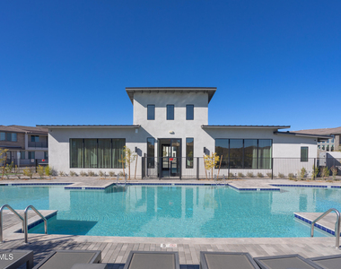 2121 W Sonoran Desert Drive - Photo Thumbnail 35