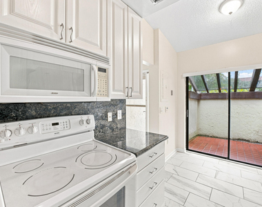 3872 Vine Trail - Photo Thumbnail 8