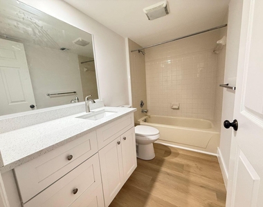 3511 Village Boulevard - Photo Thumbnail 17