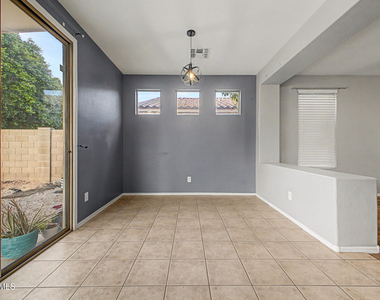 11532 W Cottonwood Lane - Photo Thumbnail 8