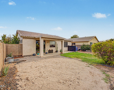 11532 W Cottonwood Lane - Photo Thumbnail 28
