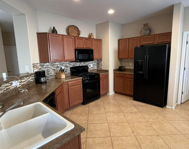 26087 W Tonto Lane - Photo Thumbnail 25