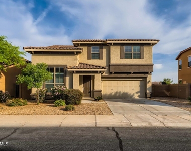 16059 W Pima Street - Photo Thumbnail 6