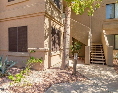 15252 N 100th Street - Photo Thumbnail 2