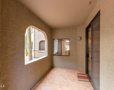 15252 N 100th Street - Photo Thumbnail 27