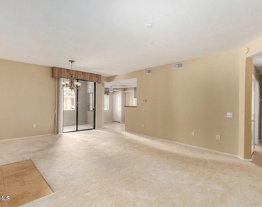 15252 N 100th Street - Photo Thumbnail 6