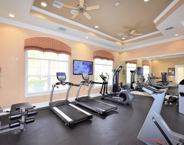 9857 Baywinds Drive - Photo Thumbnail 3