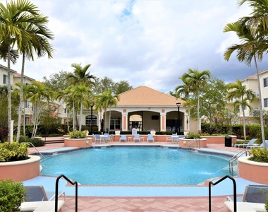 9857 Baywinds Drive - Photo Thumbnail 2