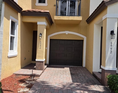 6994 Long Pine Circle - Photo Thumbnail 1