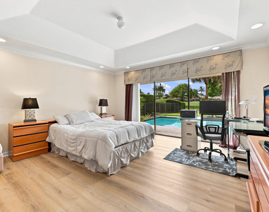 10455 Stonebridge Boulevard - Photo Thumbnail 12