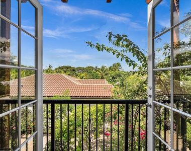 724 Park Place - Photo Thumbnail 41
