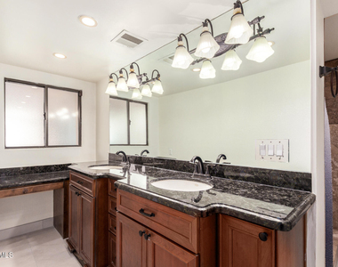 6729 E Eugie Terrace - Photo Thumbnail 14