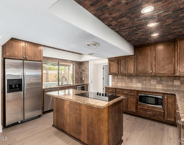 6729 E Eugie Terrace - Photo Thumbnail 7