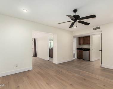 6729 E Eugie Terrace - Photo Thumbnail 12
