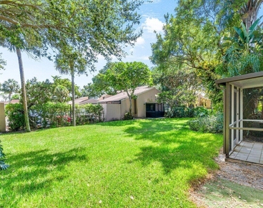 1149 Nw 13th Street - Photo Thumbnail 19
