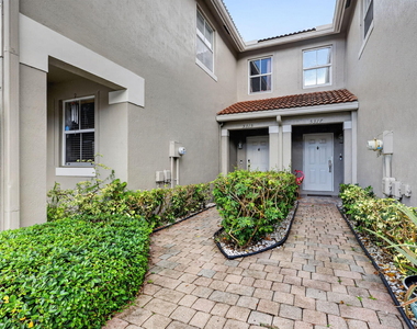 5315 Sw 125th Avenue - Photo Thumbnail 3