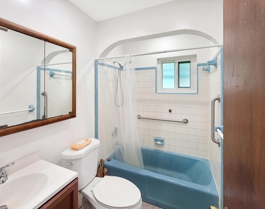 7410 Santa Rosa Parkway - Photo Thumbnail 5