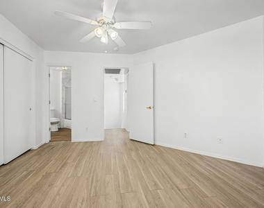 280 S Elizabeth Way - Photo Thumbnail 14