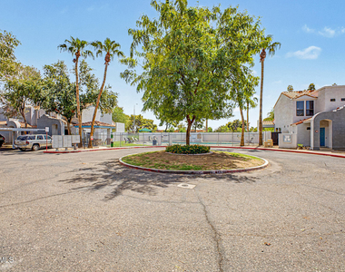 280 S Elizabeth Way - Photo Thumbnail 34