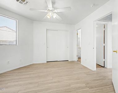 280 S Elizabeth Way - Photo Thumbnail 13
