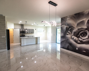 2149 Sw Susset Lane - Photo Thumbnail 20