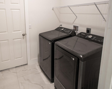 2149 Sw Susset Lane - Photo Thumbnail 45