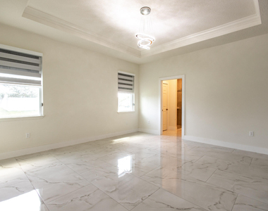 2149 Sw Susset Lane - Photo Thumbnail 28