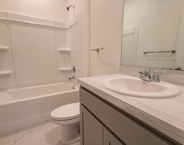 2149 Sw Susset Lane - Photo Thumbnail 14