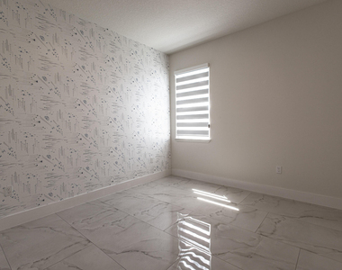 2149 Sw Susset Lane - Photo Thumbnail 25