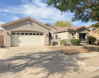 2778 E Courtney Street - Photo Thumbnail 2