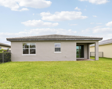 8292 Nw Greenbank Circle - Photo Thumbnail 24