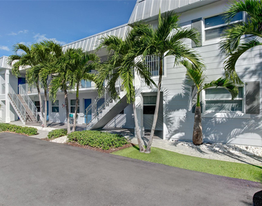 530 S Federal Highway - Photo Thumbnail 9