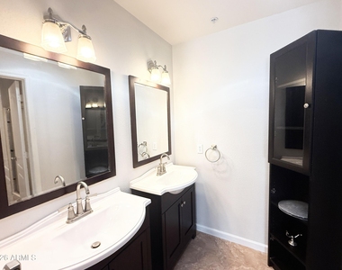 5665 W Galveston Street - Photo Thumbnail 9