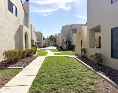 5665 W Galveston Street - Photo Thumbnail 17