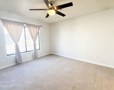 5665 W Galveston Street - Photo Thumbnail 7