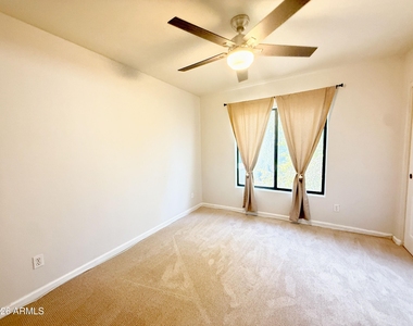 5665 W Galveston Street - Photo Thumbnail 11