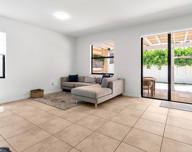 3548 W 88th Street - Photo Thumbnail 13