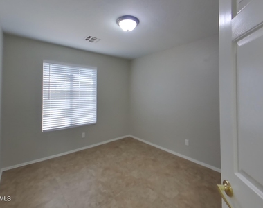 9066 E Cedar Basin Lane - Photo Thumbnail 10