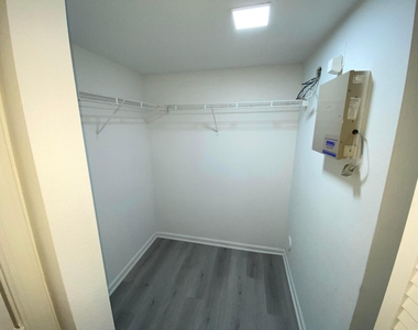3740 N Jog Road - Photo Thumbnail 9