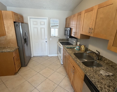 4741 Nw 3rd Terrace - Photo Thumbnail 3