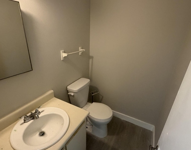 4741 Nw 3rd Terrace - Photo Thumbnail 10