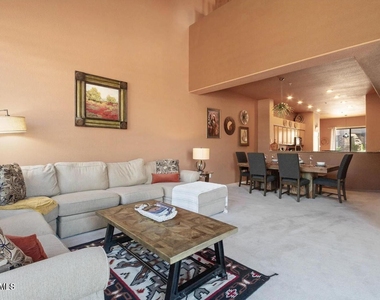 35 Mesa Grande Drive - Photo Thumbnail 9